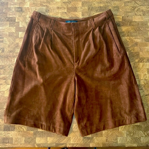 Banana Republic Suede Bermuda Shorts Size 8 - Picture 2 of 5
